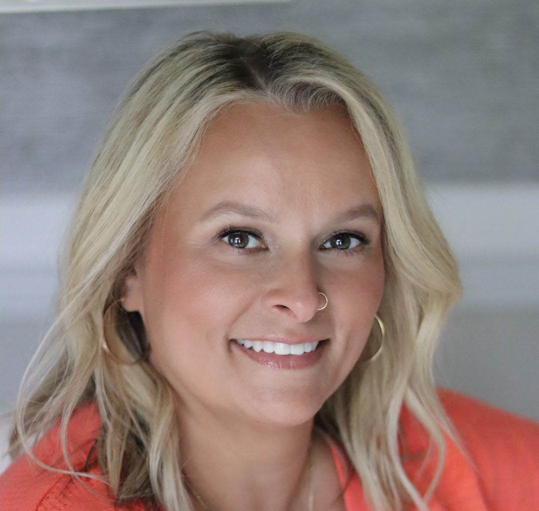 Portrait of Amanda Braswell
